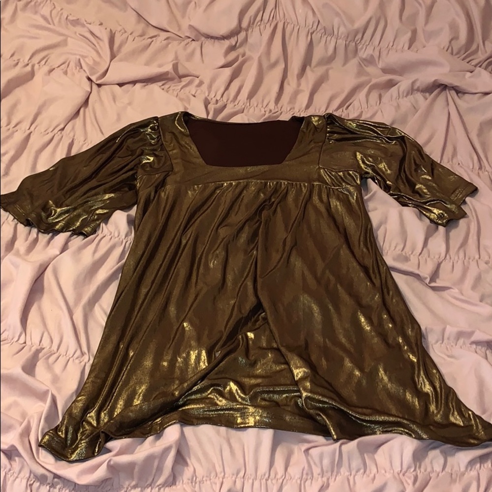 gold dress